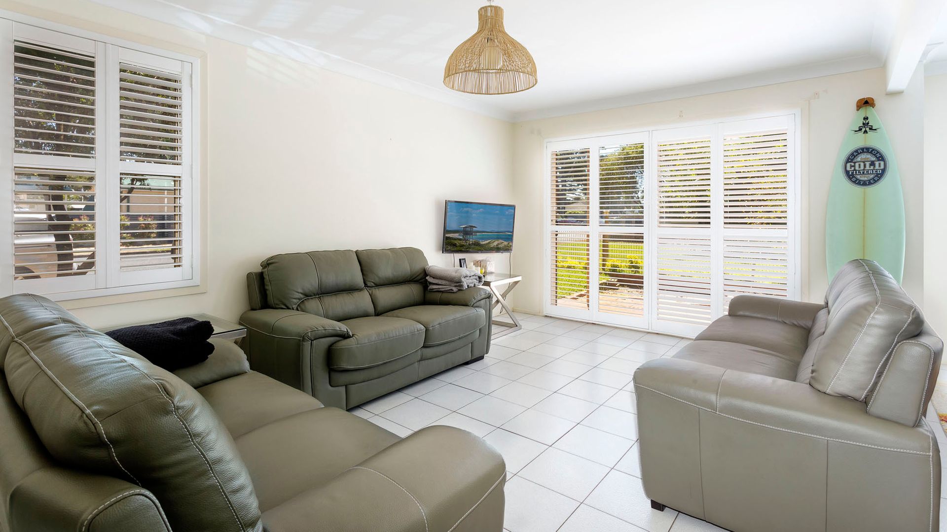 Serendipity Townhouse Tea Gardens Real Estate Holidays